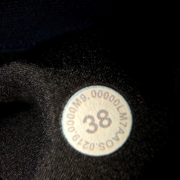 Lululemon Commission Short Relaxed 9” Warpstreme True Navy Size 38 - Picture 2 of 14